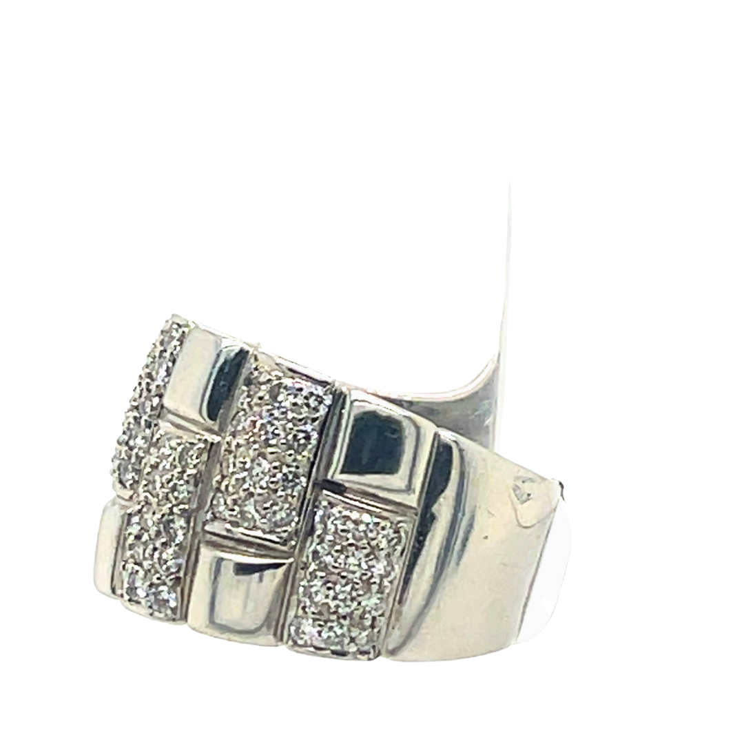 Chunky Diamond Frosted Band