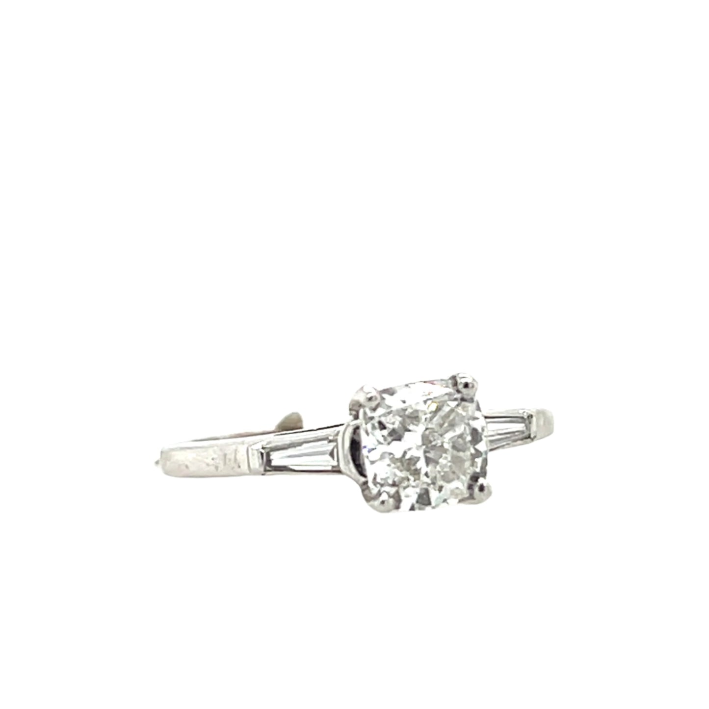 Cushion Cut Engagement Diamond Ring