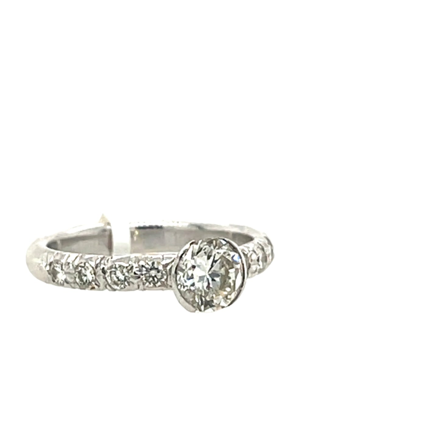 Art Deco Round Cut Diamond Engagement Ring